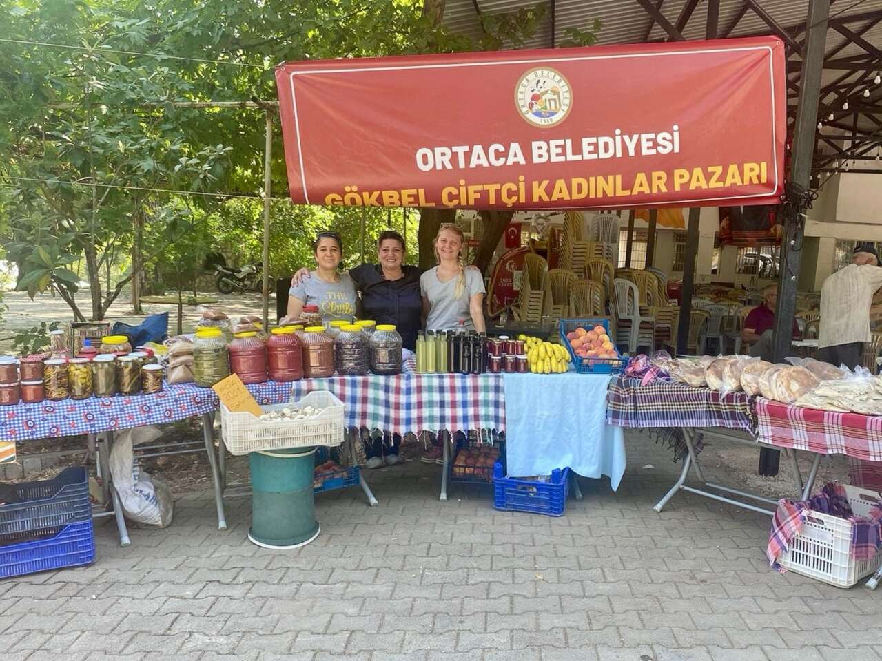 Gökbel’de Üretici Kadınlar Bir Araya Geldi: Üretici Kadın Pazarı Kuruldu 3